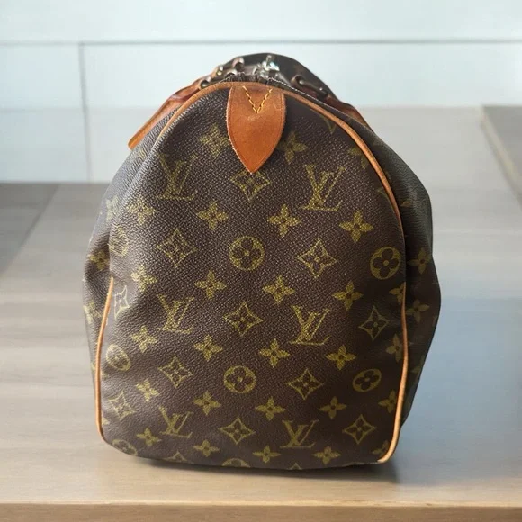 Louis Vuitton Monogram LV Keepall 45 handbag Brown Travel Duffle Bag. A Beauty! - Picture 5 of 17